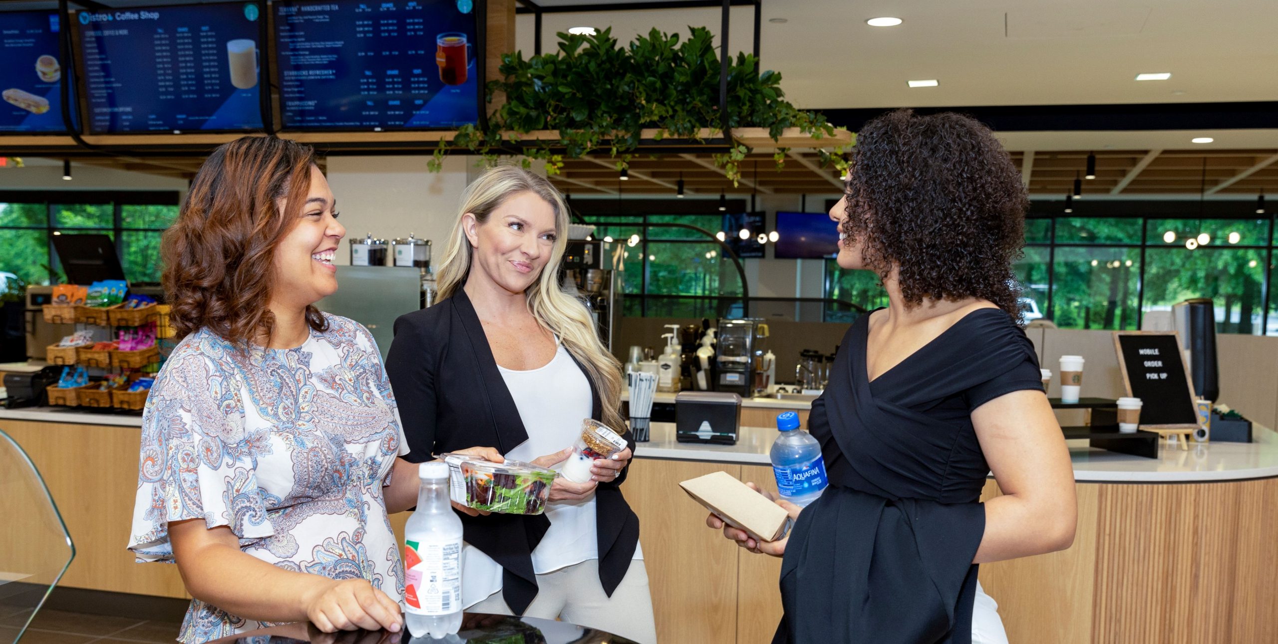 guests enjoying lunch
